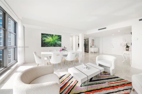Copropriété à louer à Miami Beach, Floride: 2 chambres, 117.06 m2 № 1981829 - photo 8