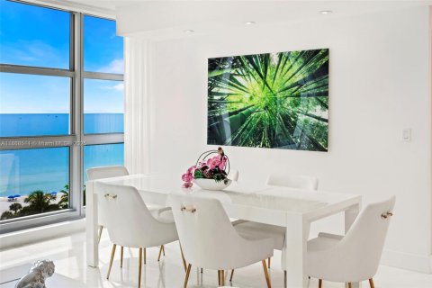 Copropriété à louer à Miami Beach, Floride: 2 chambres, 117.06 m2 № 1981829 - photo 7