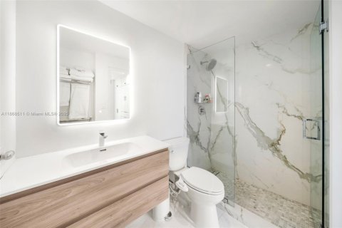 Copropriété à louer à Miami Beach, Floride: 2 chambres, 117.06 m2 № 1981829 - photo 18
