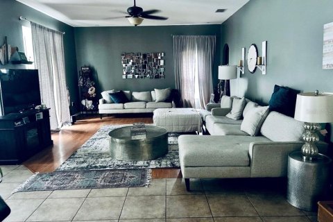 Villa ou maison à vendre à Mount Dora, Floride: 4 chambres, 256.41 m2 № 2092373 - photo 4