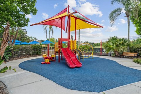 Touwnhouse à vendre à Kissimmee, Floride: 2 chambres, 107.86 m2 № 2140691 - photo 23