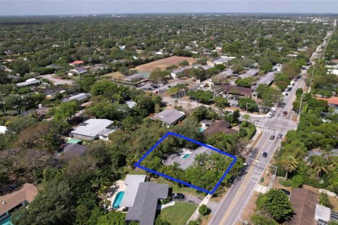 House in Palmetto Bay, Florida 3 bedrooms, 199 sq.m. № 1933906 - photo 3