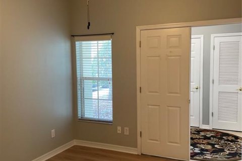 Condo in Orlando, Florida, 2 bedrooms № 2277252 - photo 8