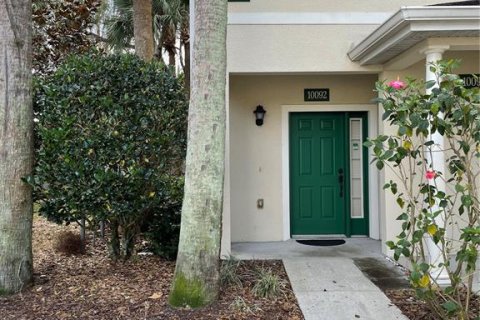 Condo in Orlando, Florida, 2 bedrooms № 2277252 - photo 2
