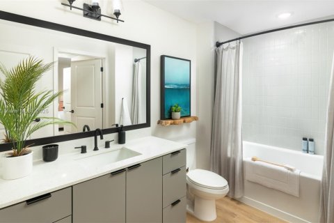 Apartment in Lake Worth, Florida 3 bedrooms, 116.87 sq.m. № 1484755 - photo 29