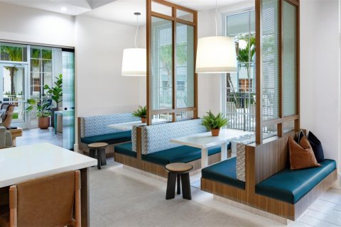 Apartment in Lake Worth, Florida 3 bedrooms, 116.87 sq.m. № 1484755 - photo 14