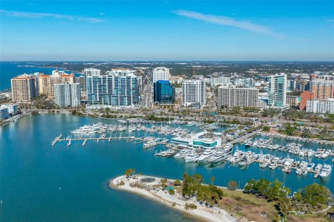 Condominio en venta en Sarasota, Florida, 3 dormitorios, 164.44 m2 № 1879252 - foto 2