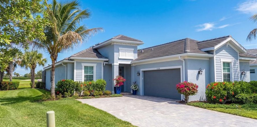 House in Punta Gorda, Florida 2 bedrooms, 174.1 sq.m. № 2355679