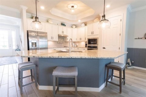 House in Punta Gorda, Florida 2 bedrooms, 174.1 sq.m. № 2355679 - photo 8