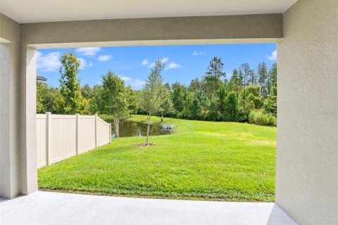 House in Land O' Lakes, Florida 3 bedrooms, 199.28 sq.m. № 2353490 - photo 28