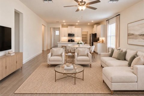 House in Land O' Lakes, Florida 3 bedrooms, 199.28 sq.m. № 2353490 - photo 4