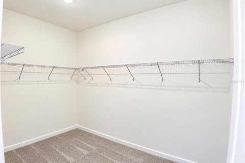 House in Land O' Lakes, Florida 3 bedrooms, 199.28 sq.m. № 2353490 - photo 22