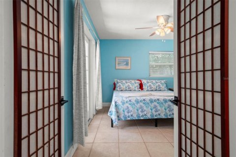 Casa en venta en Safety Harbor, Florida, 4 dormitorios, 150.22 m2 № 1902406 - foto 18