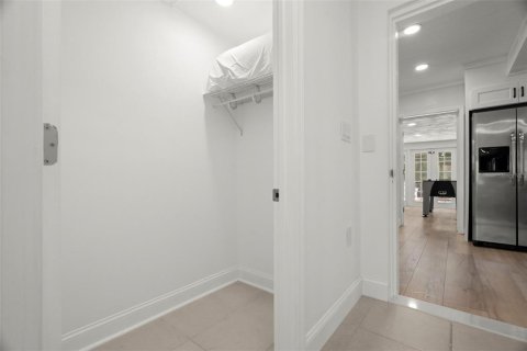 Casa en venta en Safety Harbor, Florida, 4 dormitorios, 150.22 m2 № 1902406 - foto 17