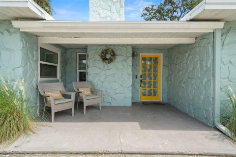 Casa en venta en Safety Harbor, Florida, 4 dormitorios, 150.22 m2 № 1902406 - foto 4
