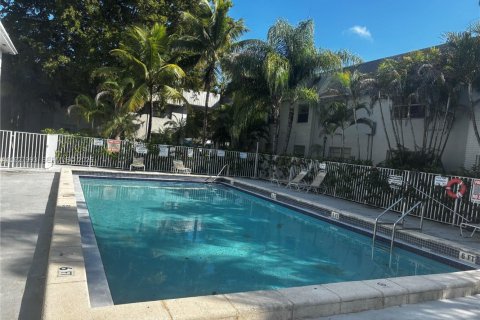 Copropriété à louer à Palmetto Bay, Floride: 1 chambre, 61.69 m2 № 1987268 - photo 13