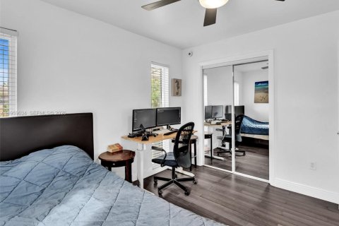 Casa en alquiler en Hollywood, Florida, 4 dormitorios, 134.06 m2 № 2027694 - foto 19