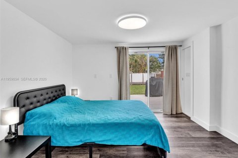 Casa en alquiler en Hollywood, Florida, 4 dormitorios, 134.06 m2 № 2027694 - foto 15