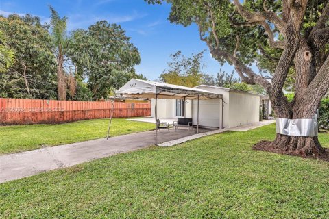 Casa en alquiler en Hollywood, Florida, 4 dormitorios, 134.06 m2 № 2027694 - foto 29