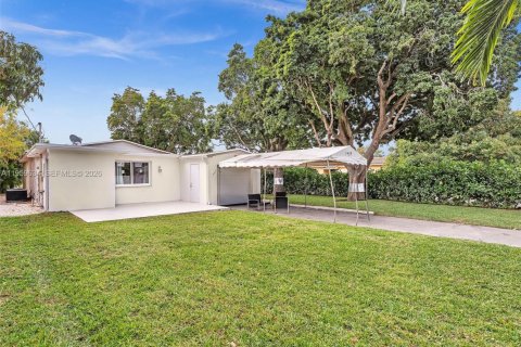 Casa en alquiler en Hollywood, Florida, 4 dormitorios, 134.06 m2 № 2027694 - foto 25