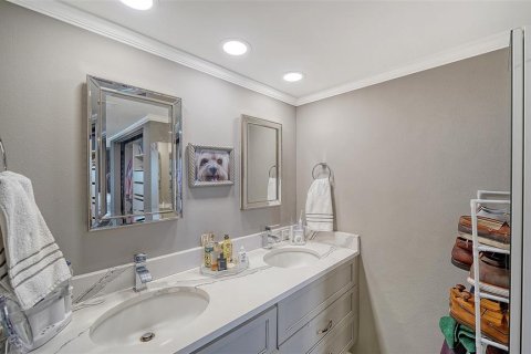 Купить кондоминиум в Сарасота, Флорида 6 комнат, 115.2м2, № 2142326 - фото 27