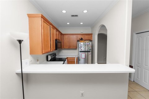 Townhouse in Lakeland, Florida 4 bedrooms, 180.69 sq.m. № 1910947 - photo 8