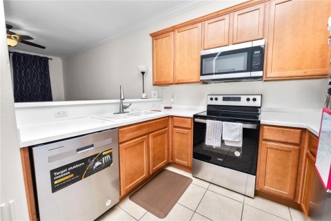 Townhouse in Lakeland, Florida 4 bedrooms, 180.69 sq.m. № 1910947 - photo 5