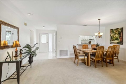 Casa en venta en Sarasota, Florida, 2 dormitorios, 143.07 m2 № 1673272 - foto 3