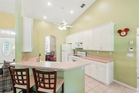 House in Kissimmee, Florida 4 bedrooms, 188.59 sq.m. № 1717315 - photo 16