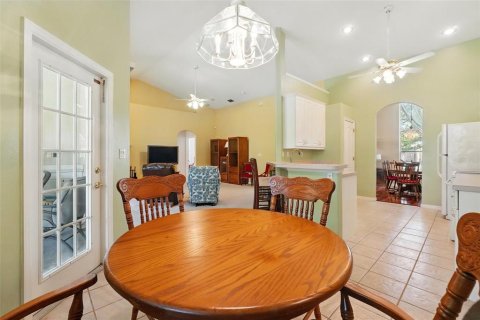 House in Kissimmee, Florida 4 bedrooms, 188.59 sq.m. № 1717315 - photo 21