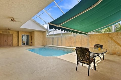 Casa en venta en Port St. Lucie, Florida, 4 dormitorios, 223.24 m2 № 2190097 - foto 13