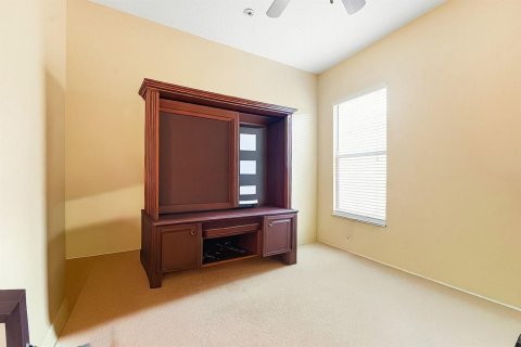 Casa en venta en Port St. Lucie, Florida, 4 dormitorios, 223.24 m2 № 2190097 - foto 6