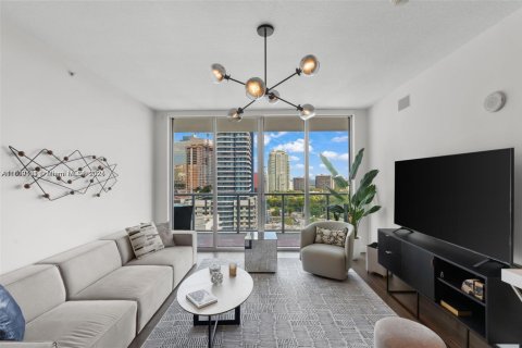 Condominio en alquiler en Miami, Florida, 2 dormitorios, 94.11 m2 № 1752486 - foto 7
