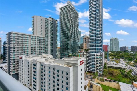 Condominio en alquiler en Miami, Florida, 2 dormitorios, 94.11 m2 № 1752486 - foto 22