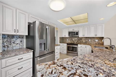 House in Placida, Florida 3 bedrooms, 166.57 sq.m. № 2266667 - photo 16