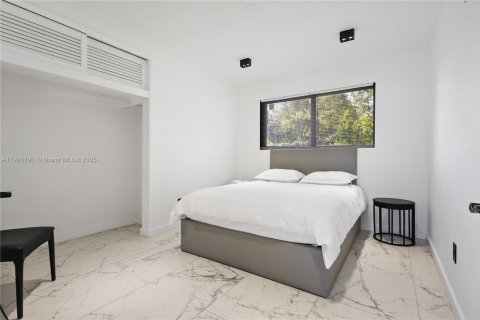 Villa ou maison à louer à Miami, Floride: 4 chambres, 167.22 m2 № 1952192 - photo 23