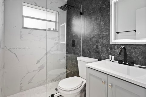 Villa ou maison à louer à Miami, Floride: 4 chambres, 167.22 m2 № 1952192 - photo 24