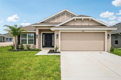 House in Spring Hill, Florida 4 bedrooms, 204.38 sq.m. № 1856105 - photo 1