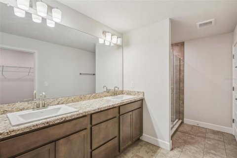 House in Spring Hill, Florida 4 bedrooms, 204.38 sq.m. № 1856105 - photo 27