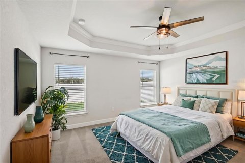 House in Spring Hill, Florida 4 bedrooms, 204.38 sq.m. № 1856105 - photo 6