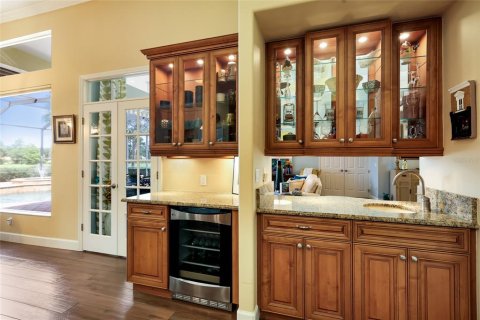 House in Sarasota, Florida 5 bedrooms, 479.65 sq.m. № 2396095 - photo 12