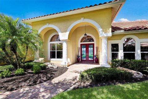 House in Sarasota, Florida 5 bedrooms, 479.65 sq.m. № 2396095 - photo 3