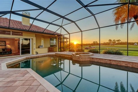 House in Sarasota, Florida 5 bedrooms, 479.65 sq.m. № 2396095 - photo 18