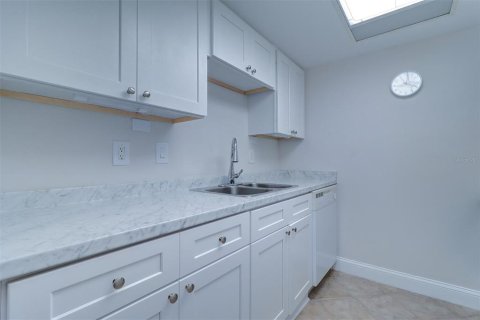 Купить кондоминиум в Ларго, Флорида 4 комнаты, 69.4м2, № 1359844 - фото 15