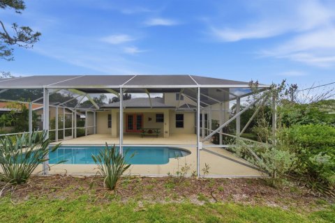 House in Port St. Lucie, Florida 3 bedrooms, 196.77 sq.m. № 2083301 - photo 30