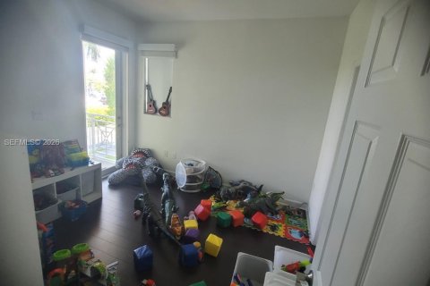 Снять в аренду виллу или дом в Дорал, Флорида 4 спальни, 214.6м2, № 2047025 - фото 26