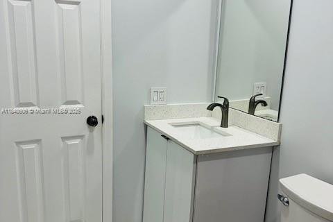 Immobilier commercial à louer à Miami, Floride: 1 chambre, 233.37 m2 № 1836212 - photo 7