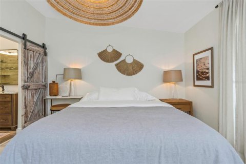 Adosado en alquiler en Saint Petersburg, Florida, 3 dormitorios, 147.25 m2 № 1819570 - foto 21