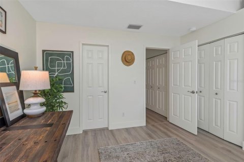 Adosado en alquiler en Saint Petersburg, Florida, 3 dormitorios, 147.25 m2 № 1819570 - foto 30