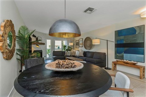 Adosado en alquiler en Saint Petersburg, Florida, 3 dormitorios, 147.25 m2 № 1819570 - foto 16